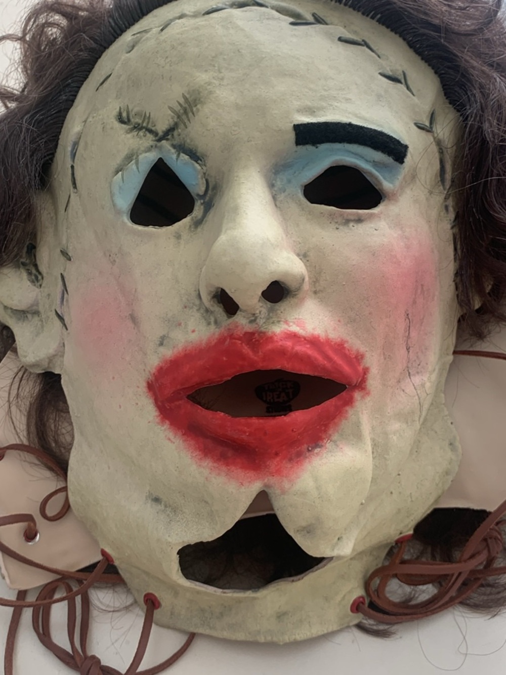 Trick or treat studios halloween Texas chainsaw massacre mask adult
